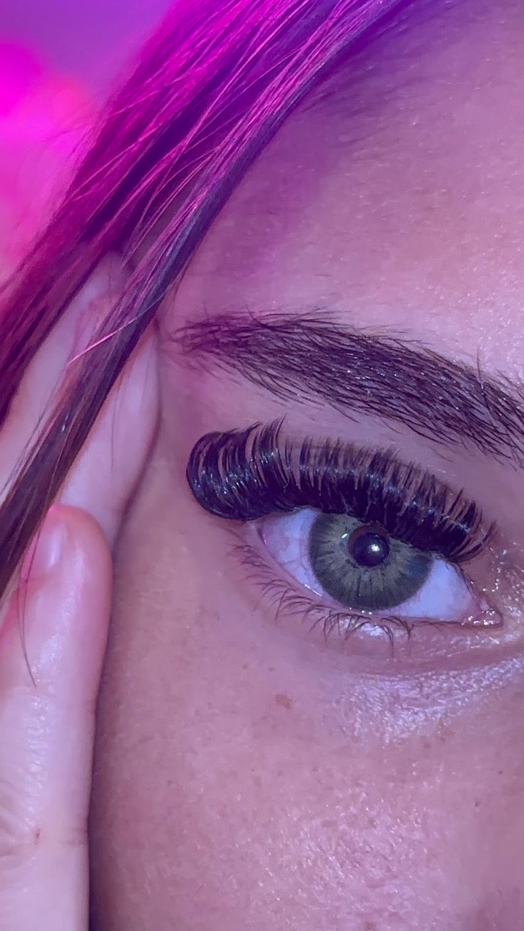 NEW YORK GREEN ( NOUR BEAUTY)